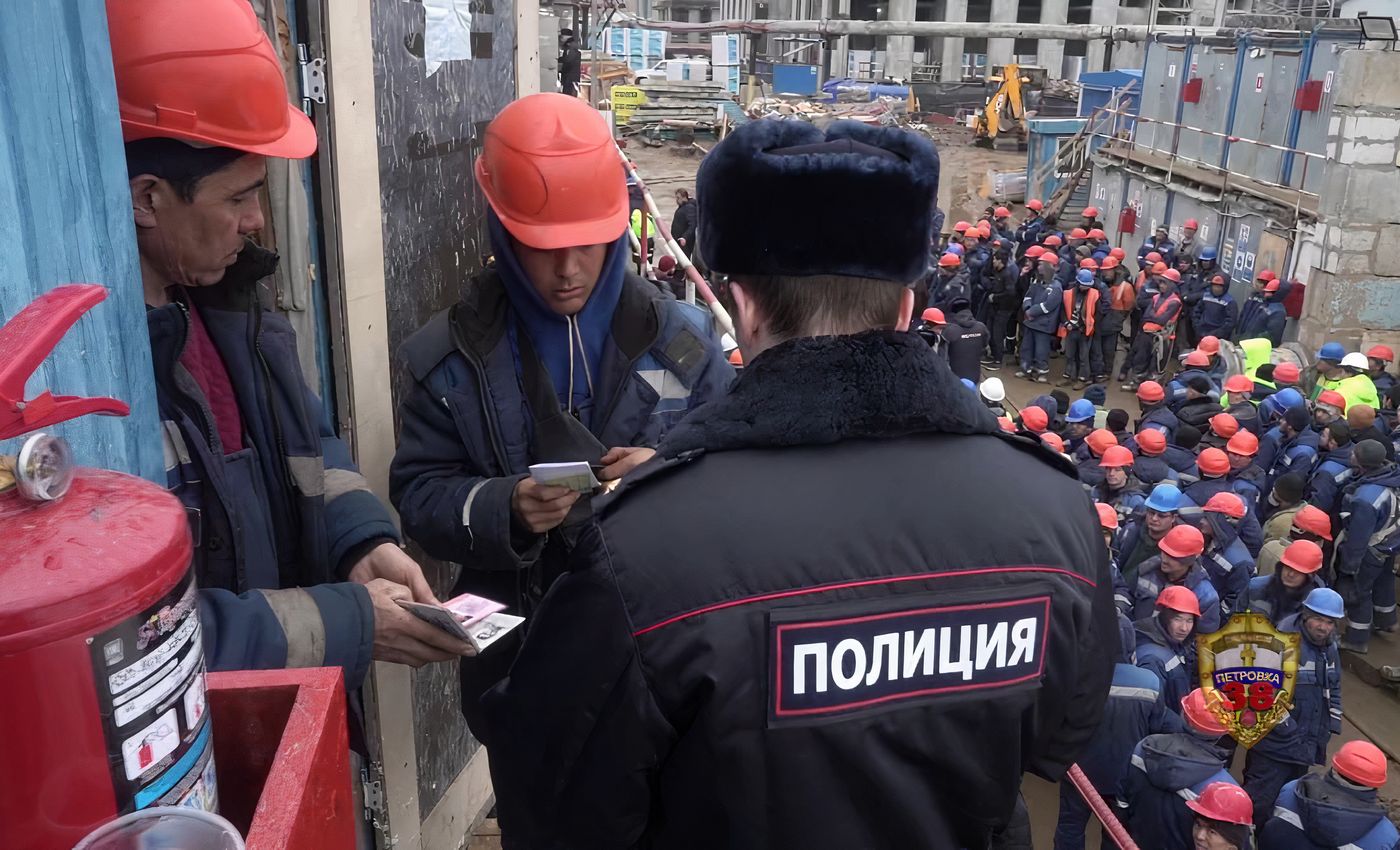МВД России предупредило мигрантов о невозможности легализации путем выезда и повторного въезда в страну