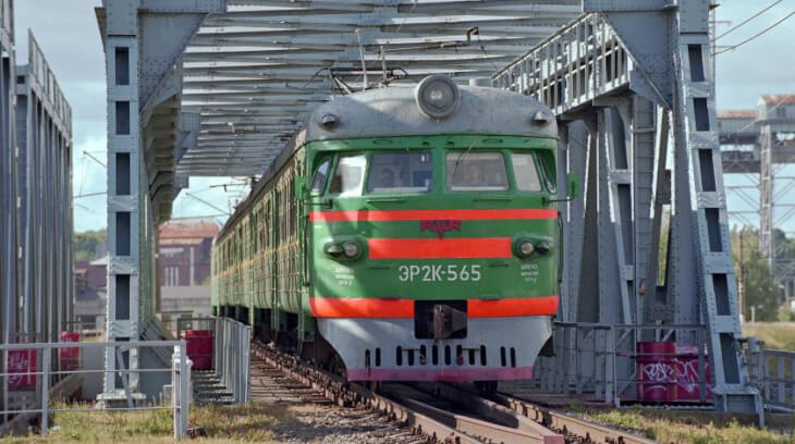 Поехали: Узбекистан запустит в мае новые поезда в регионы России и Казахстана