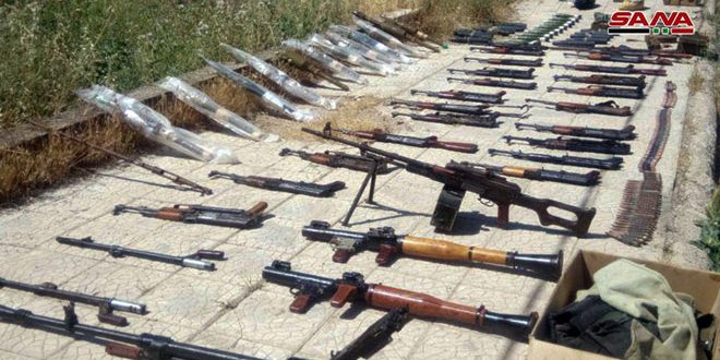 Оружие и боеприпасы террористов, обнаруженные в сирийской провинции Дараа 