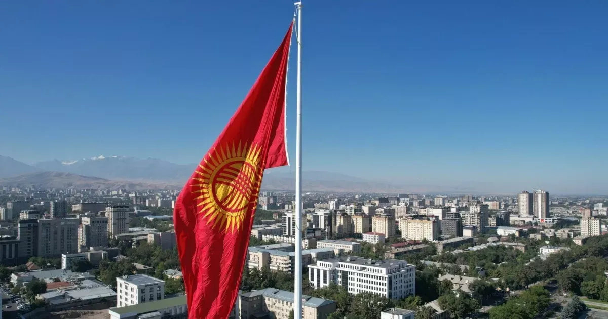 Тысячи иностранцев легализовались в результате миграционной амнистии в Кыргызстане