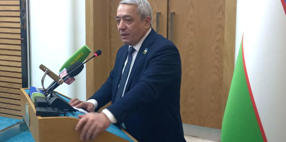 Языковой инквизитор: требование узбекского сенатора может похоронить отношения с Россией