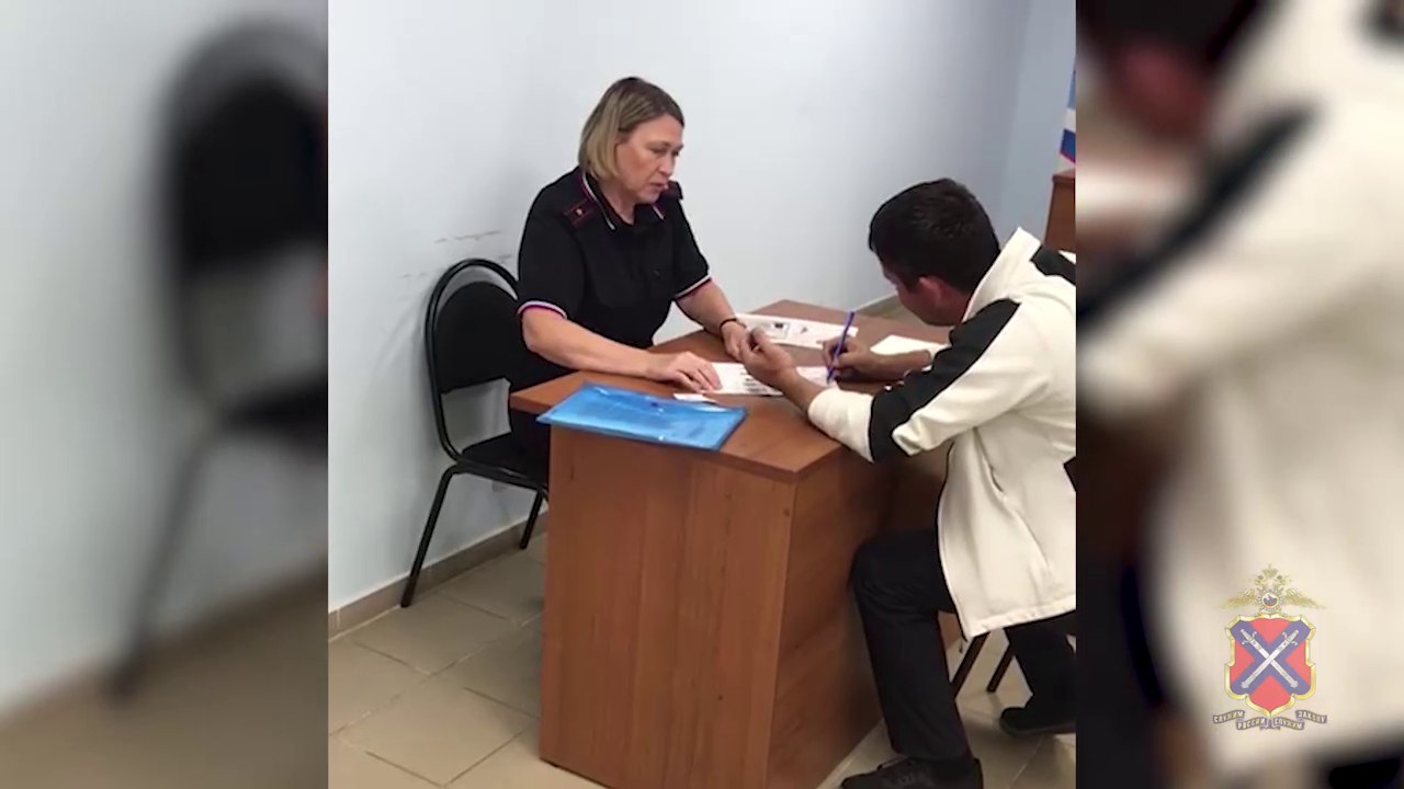 Выдворенный из РФ гражданин Узбекистана сменил фамилию и вернулся в Волгоградский регион