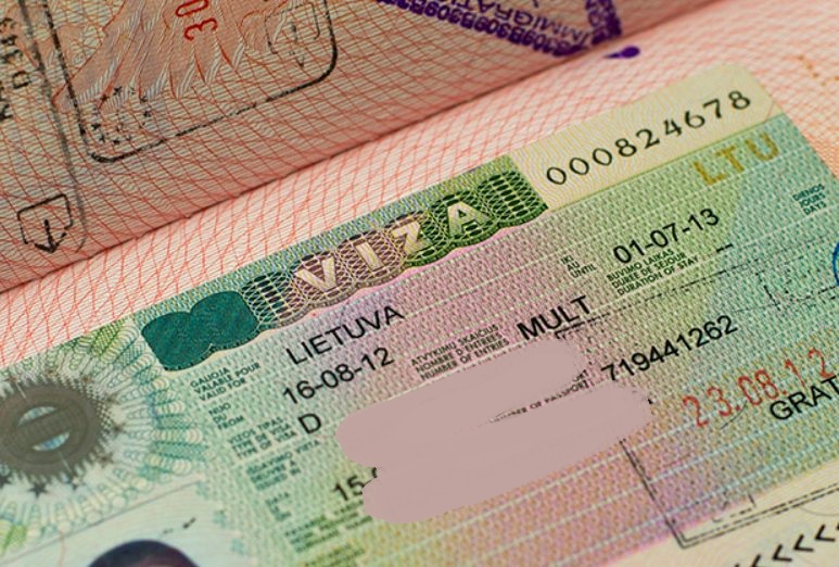 Литва решила закрыть визовый центр в Таджикистане. Причина – нелегальное нахождение в стране таджикистанцев