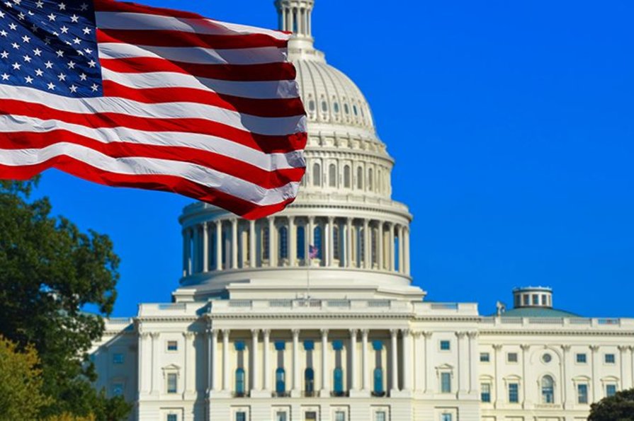 В Конгресс внесен законопроект, отменяющий гражданство США по праву рождения