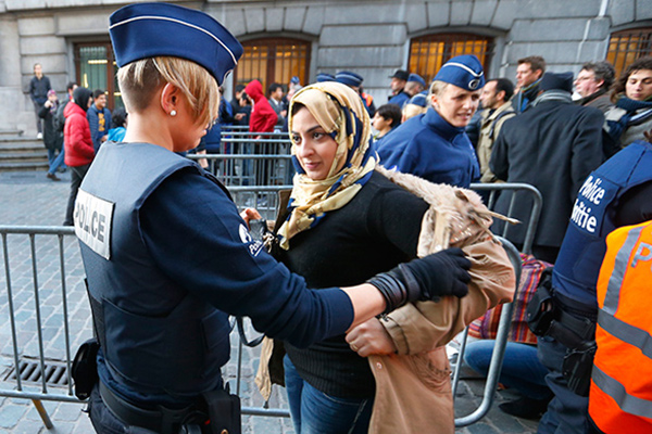 Девять из 10 случаев проявления дискриминации в Бельгии касаются мусульман