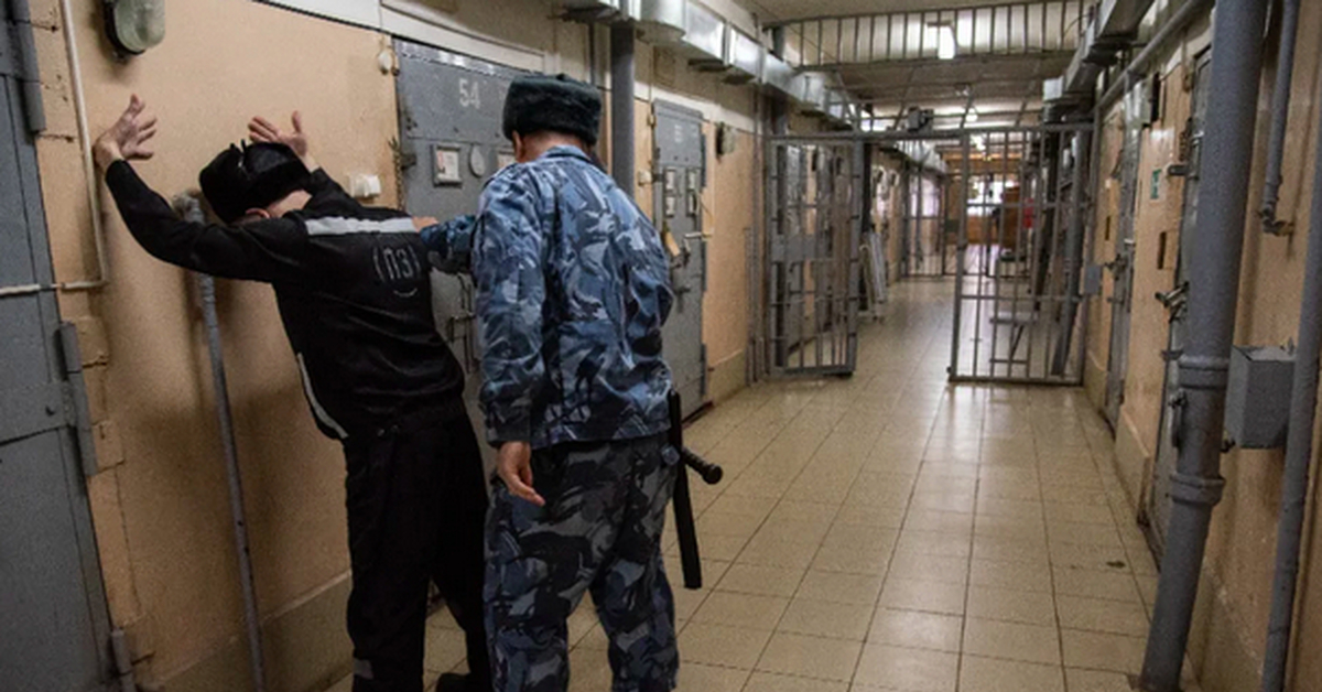 Военный суд в России приговорил гражданина Кыргызстана к восьми годам заключения за содействие террористам