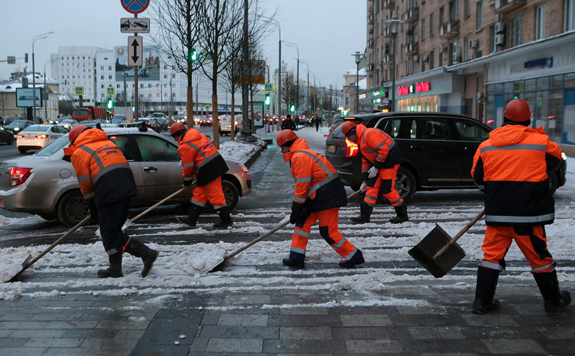 В Москве возбуждено два десятка уголовных дел за фиктивное трудоустройство дворников