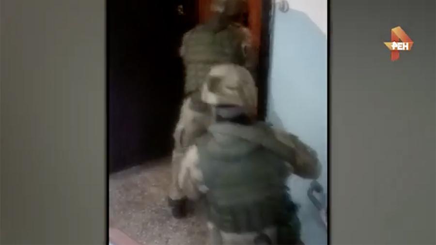 ФСБ опубликовала видео задержания 11 террористов в Красноярске