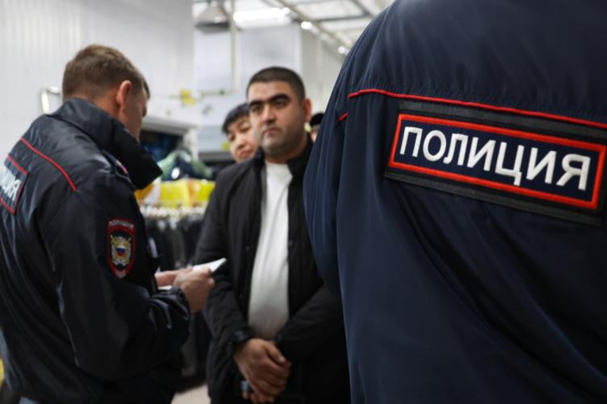 В МВД РФ раскрыли сколько иностранцев находятся в стране легально