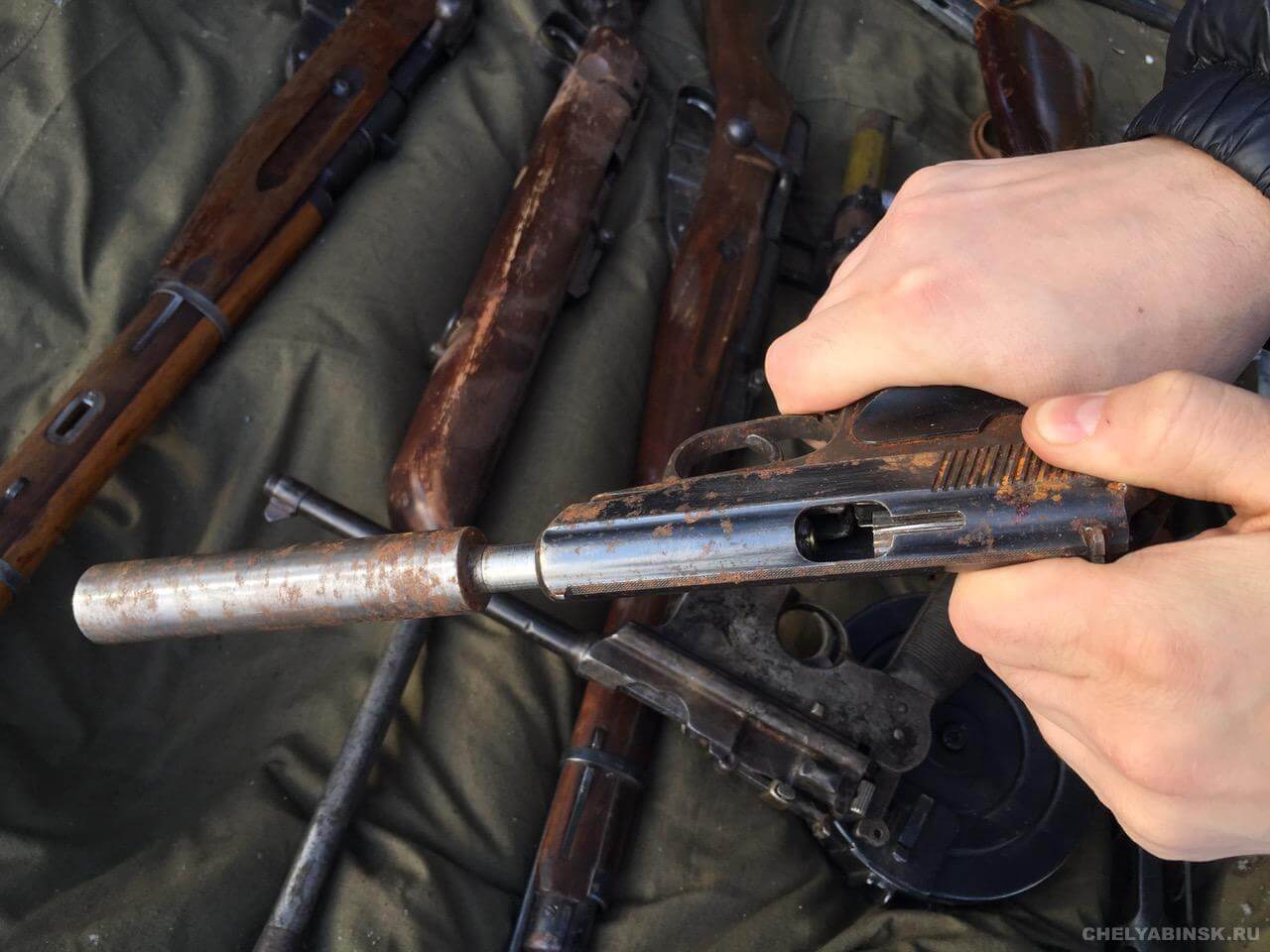 ФСБ обезвредила банду подпольных оружейников