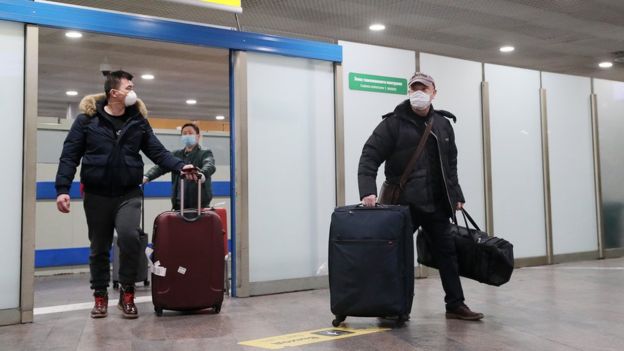 ТИВ Пекин аэропортида қолиб кетган ўзбекистонлик талабаларга ёрдам кўрсатади